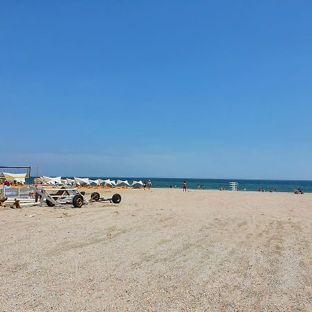 Summerland Apartament Mamaia Bagian luar foto