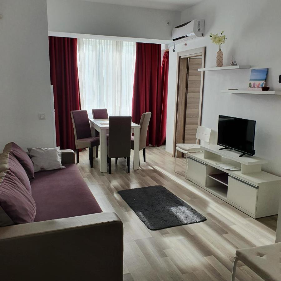 Summerland Apartament Mamaia Bagian luar foto